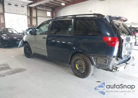 2004 Toyota Sienna Xle z USA, uszkodzony, nr VIN 5TDBA22C54S006551